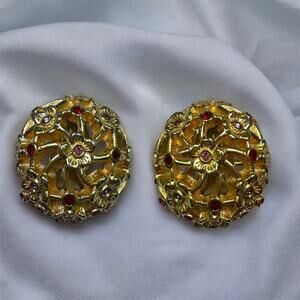 Vintage Swarovski Swan Signed Floral Motif Pink and Red Crystal Clip On Earrings